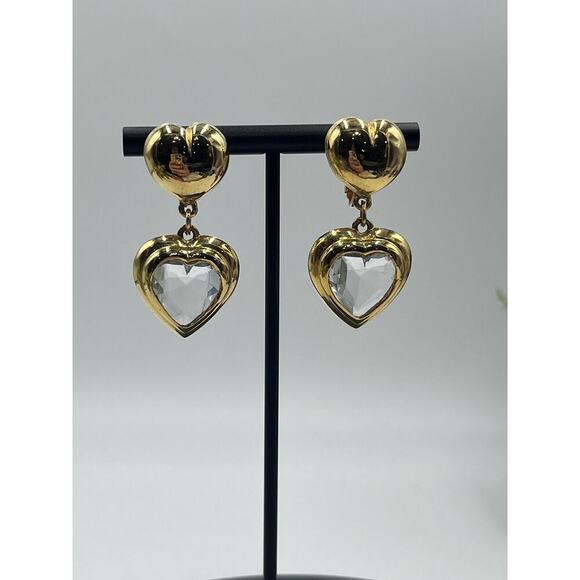 Gold Tone Unsigned Faceted Heart Dangle Clip On Earrings High End - Picture 4 of 13